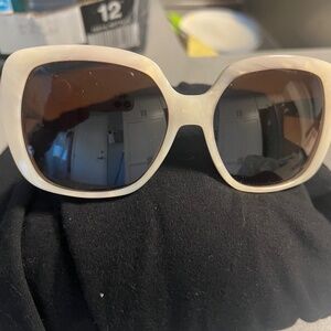 Tory Burch Sunglasses NO Case, Like New